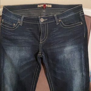 Boot cut fashionable jeans